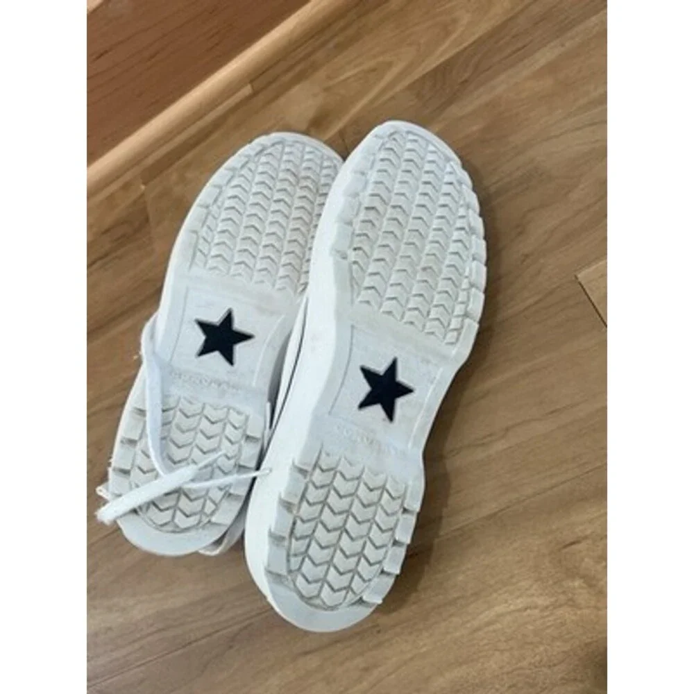Converse Kids' Chuck Taylor All Star Lugged Lift Shoes - White/Black Sz 6.5